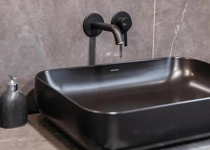 Apartment Stylish 2br Flat By Arco Collection Valletta